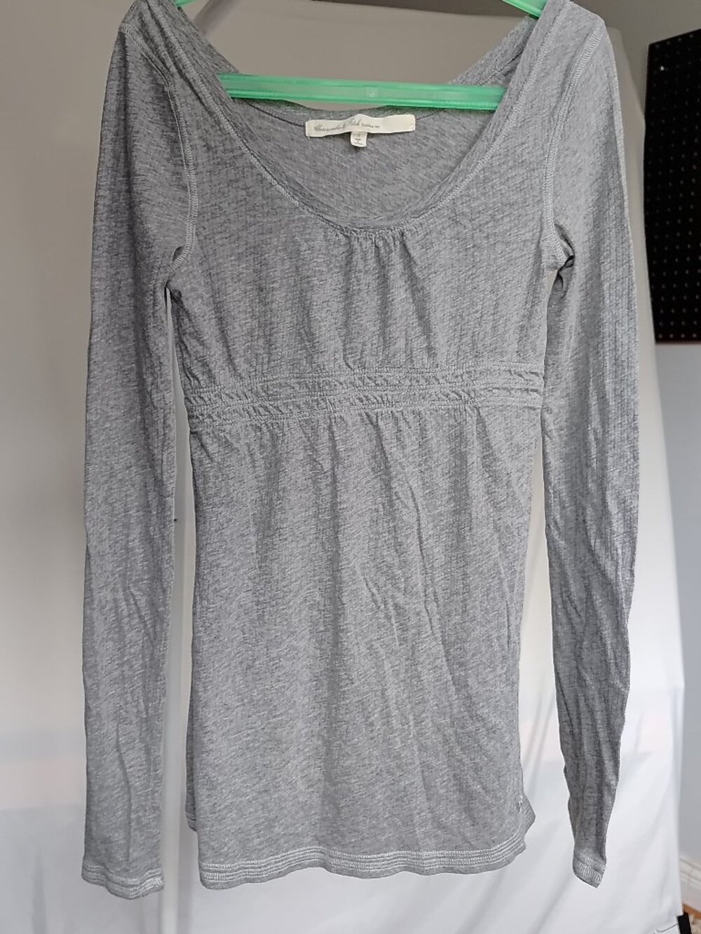 Abercrombie Long Sleeve Top Grey SIze Small Women Cotton
